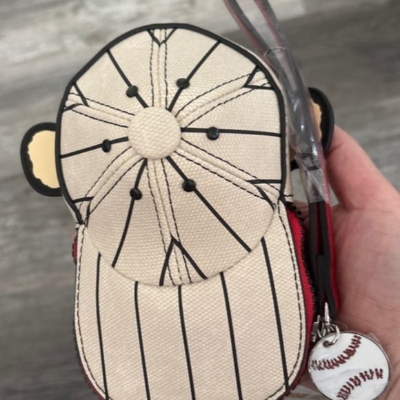 Peanuts Cream and Black Baseball Cap Wristlet - Picture 5 of 6